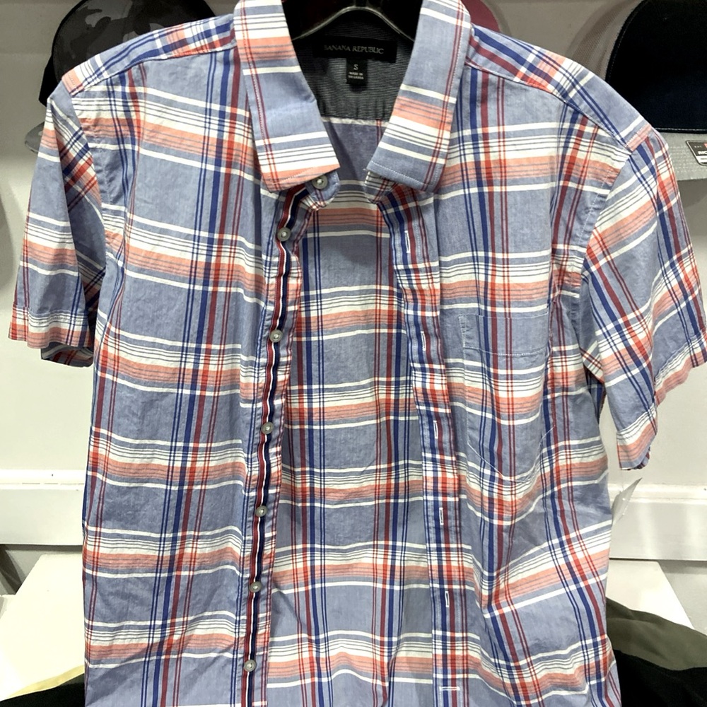 Banana Republic shirt size S preowned good condition
